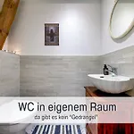 Apartment Ferienloft Sternenblick - Strandnah, Haustierfreundlich, Tolle Küche, Optimal Für Workation, 4 Personen *